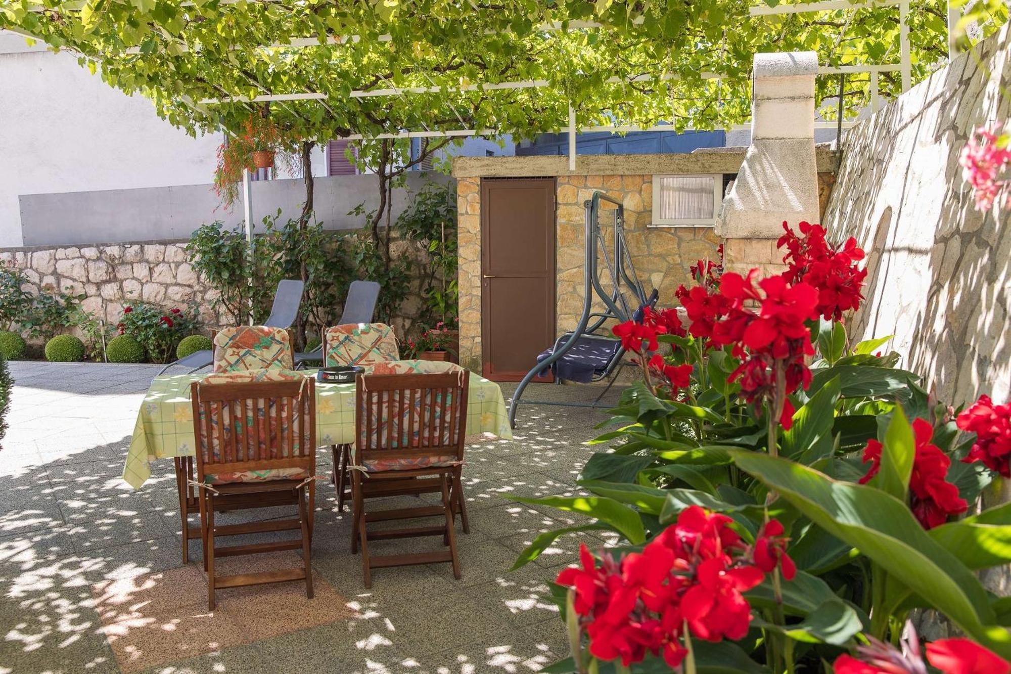 Apartment Karla Bribir  Εξωτερικό φωτογραφία